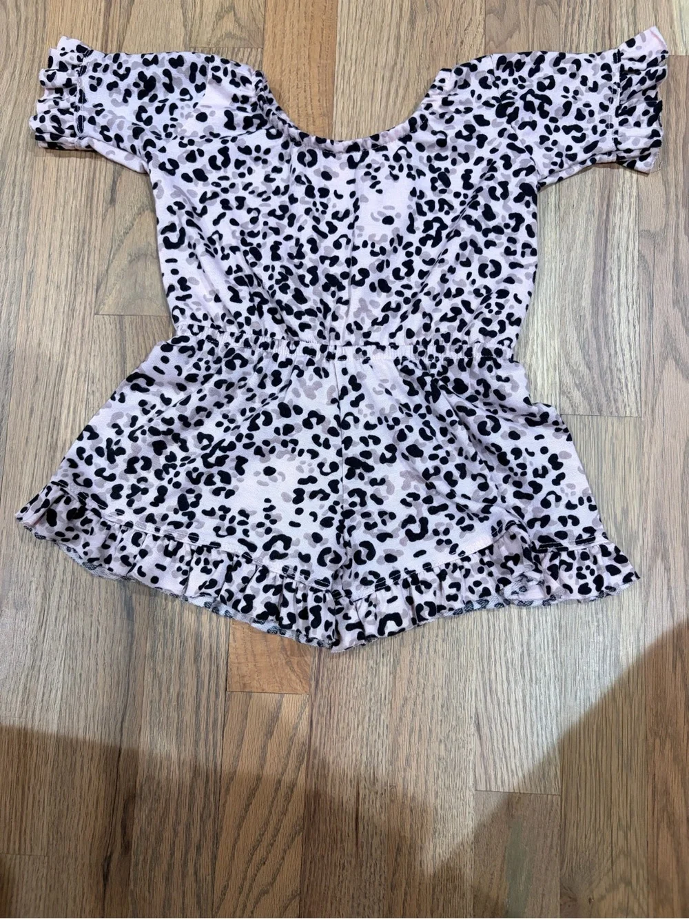 Denny’s Rock-n-Beauty brand toddler girl pink leopard romper